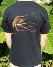 Octopus  Short Sleeve crewneck T-Shirt